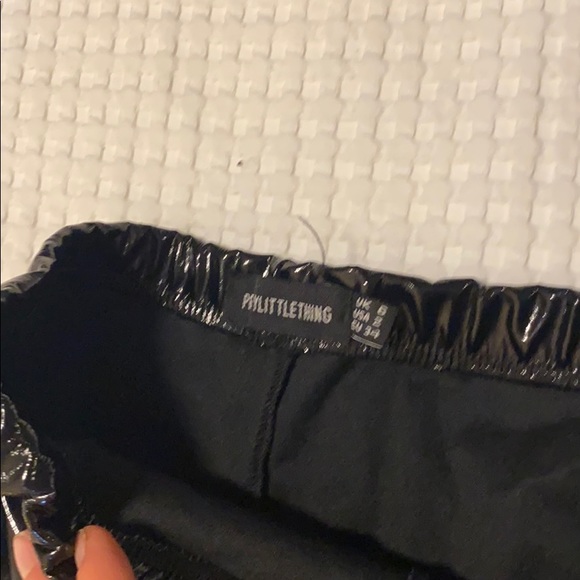 High waisted patent pants size 2 - Picture 5 of 5